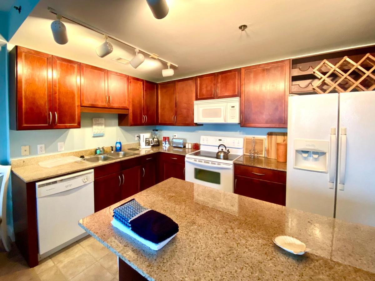 Apartment Laketown Wharf Luxury 1 Bedroom Gulf View Hosted By Eastwestgetaway Panama City Beach