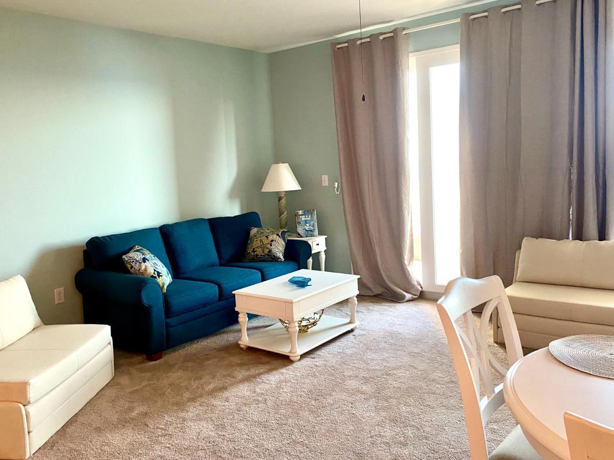 Apartment Laketown Wharf Luxury 1 Bedroom Gulf View Hosted By Eastwestgetaway